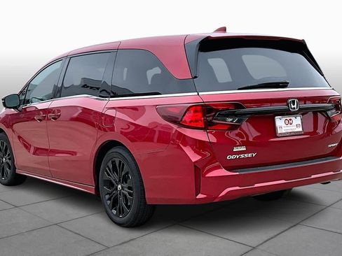 Used 2025 Honda Odyssey Sport-L image 12