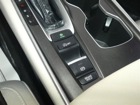 Used 2021 Honda Accord LX image 38