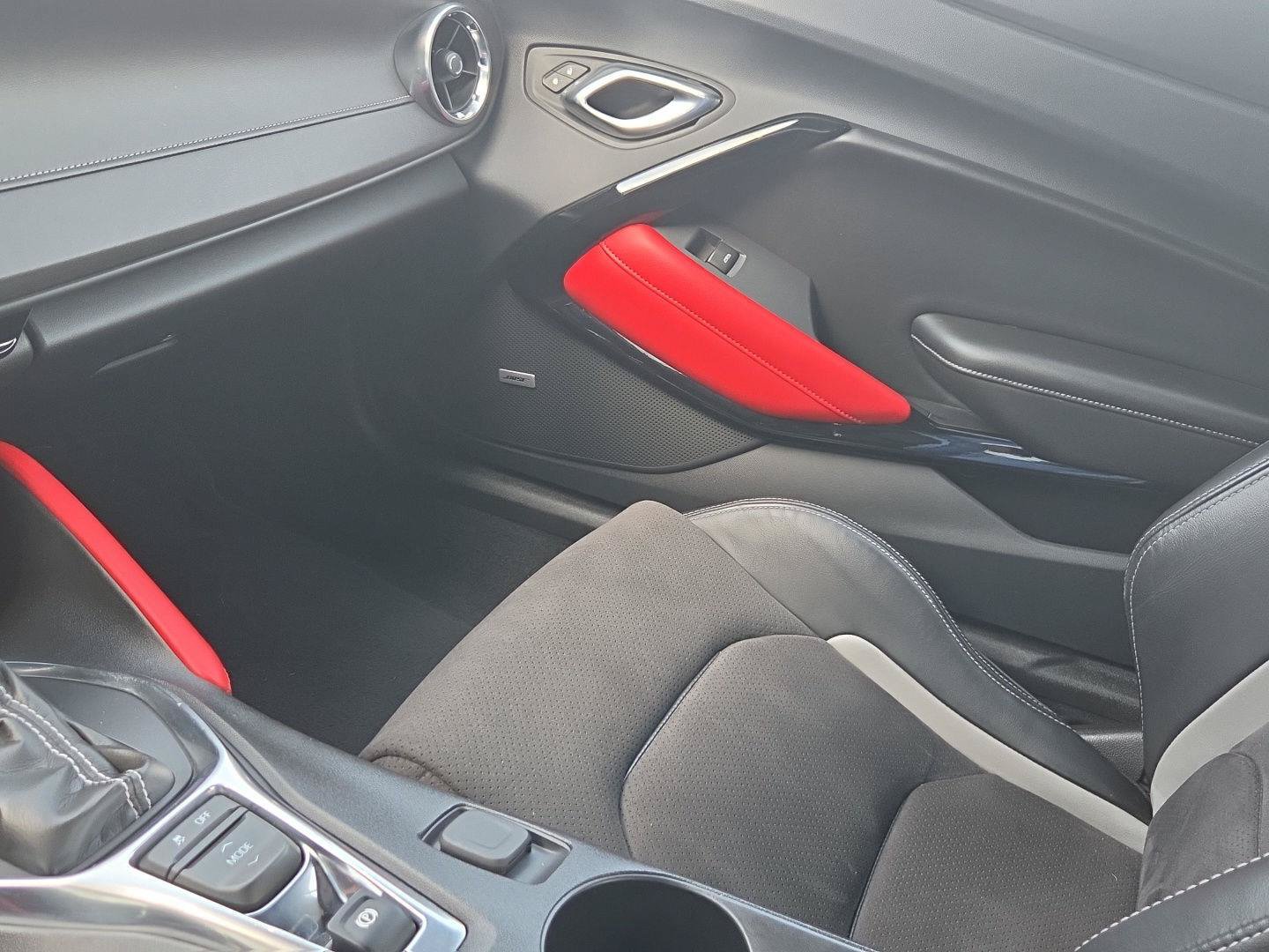 Used 2023 Chevrolet Camaro LT w/ Redline Edition RWD image 19