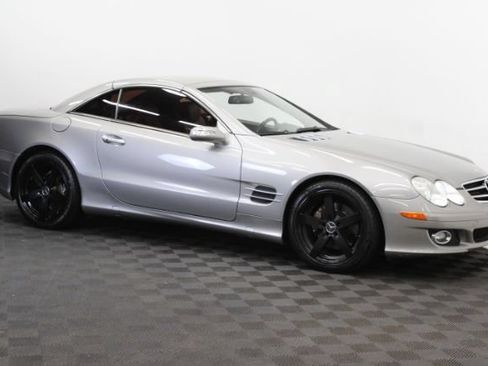Used 2007 Mercedes-Benz SL 550 image 3