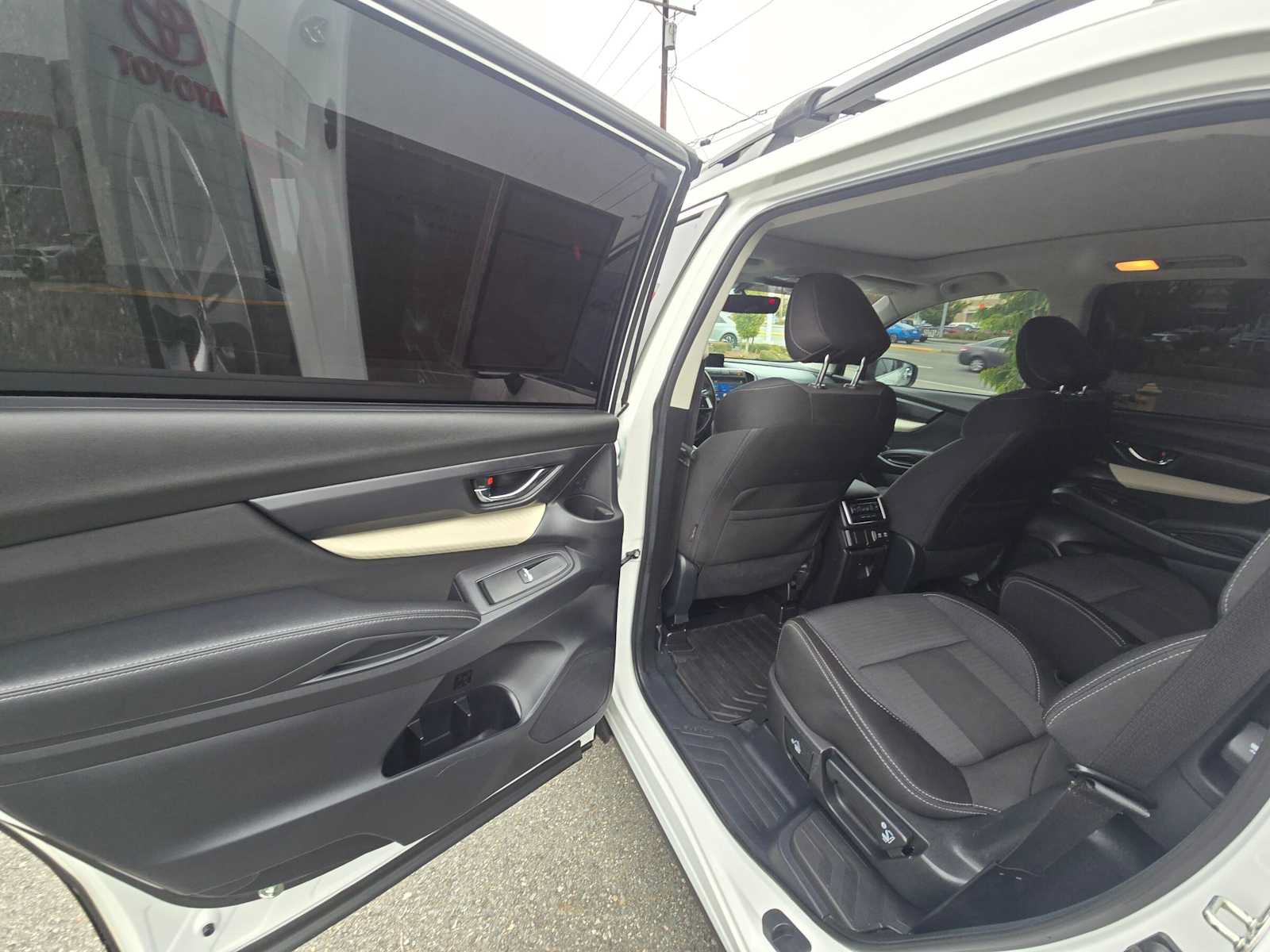 Used 2021 Subaru Ascent Premium w/ Sport Package AWD/4WD image 15