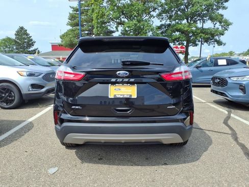 Certified 2024 Ford Edge SEL w/ Convenience Package AWD/4WD image 7