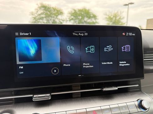 Used 2025 Hyundai Kona SEL FWD image 14