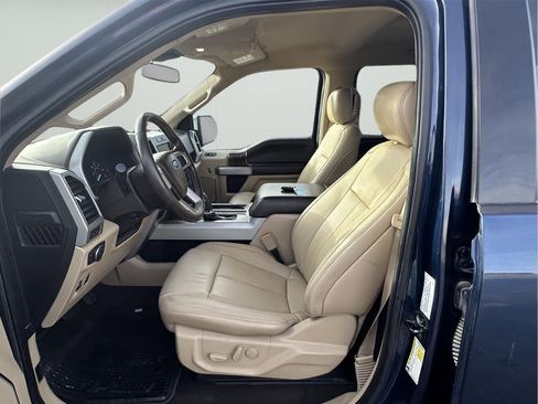 Used 2019 Ford F150 Lariat image 12