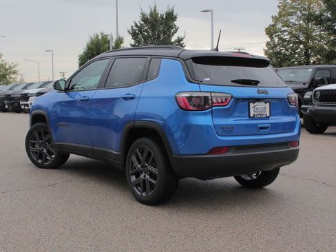 New 2026 Jeep Compass Limited w/ Limited Altitude Pack image 14