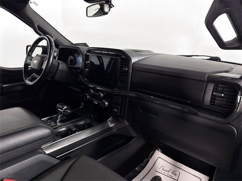 Used 2022 Ford F150 XLT w/ Equipment Group 302A High image 25