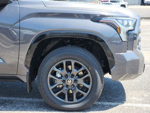 New 2026 Toyota Tundra Platinum AWD/4WD image 6
