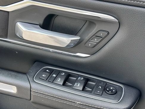 Used 2021 RAM 1500 Laramie w/ Sport Appearance Package AWD/4WD image 18