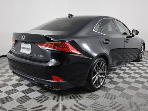Used 2019 Lexus IS 300 AWD image 2