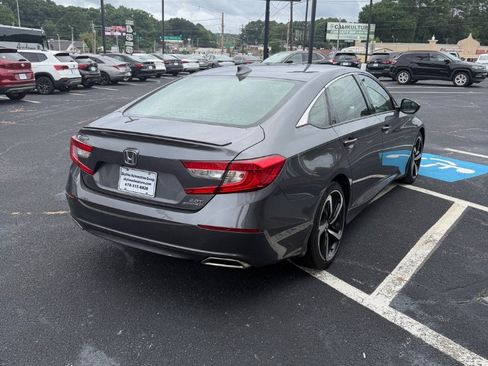 Used 2020 Honda Accord Sport image 5