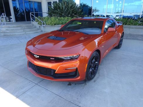 Certified 2022 Chevrolet Camaro SS RWD image 3