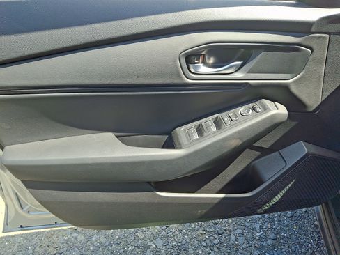 Used 2024 Honda Accord EX image 13