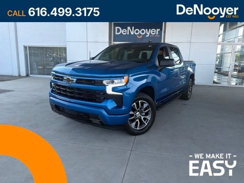 Used 2023 Chevrolet Silverado 1500 RST w/ Z71 Off-Road Package AWD/4WD image 1
