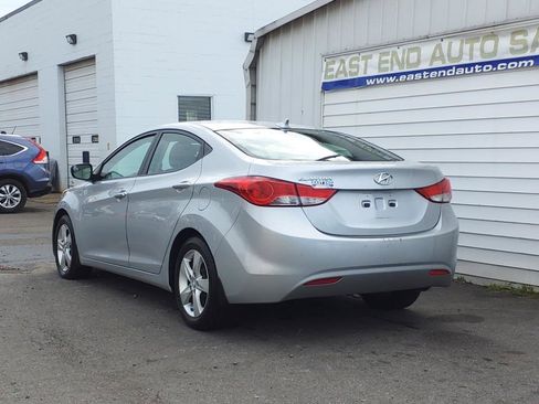 Used 2012 Hyundai Elantra GLS w/ Preferred Pkg 3 image 3