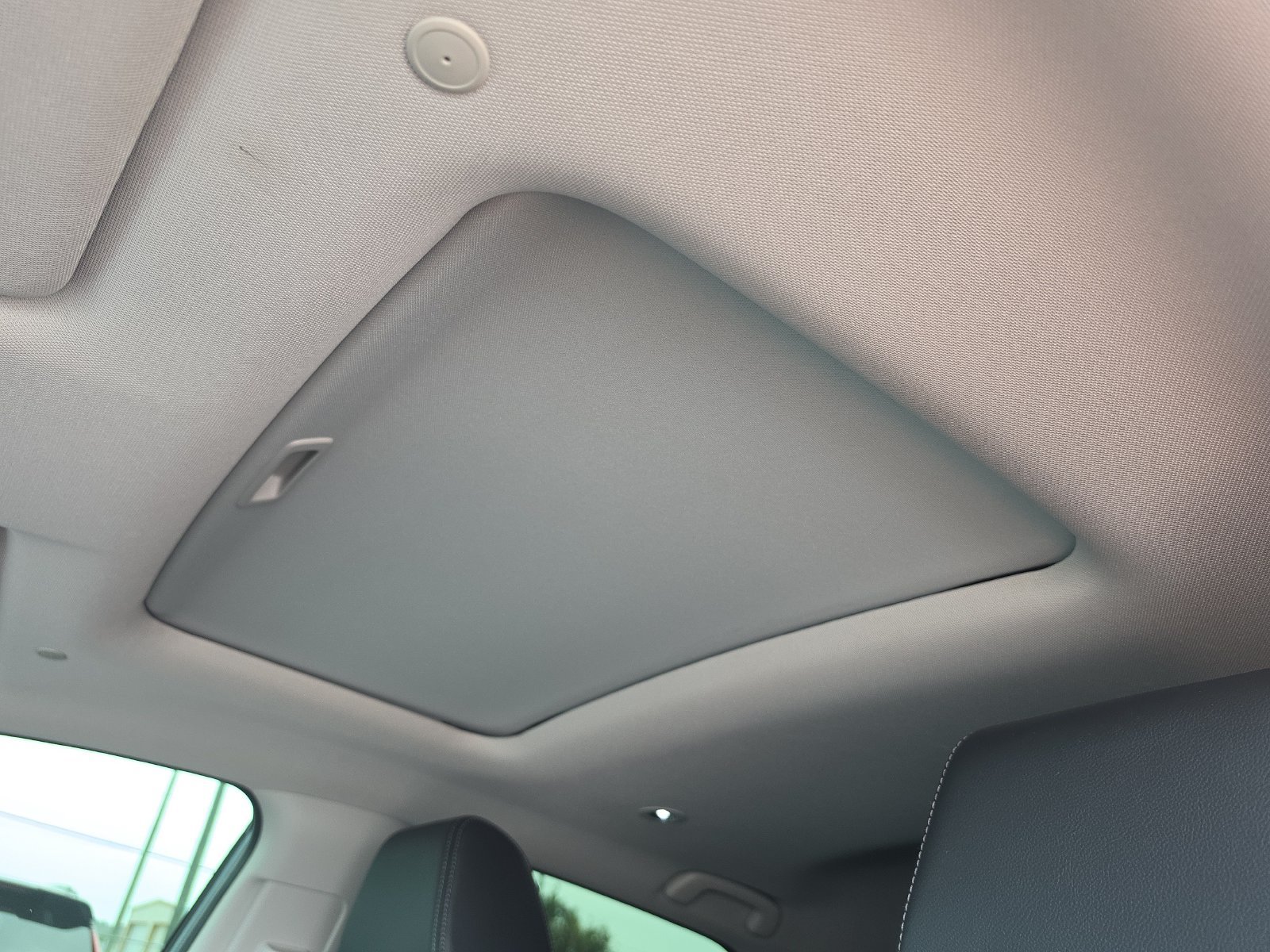 Used 2025 Honda HR-V EX-L image 17