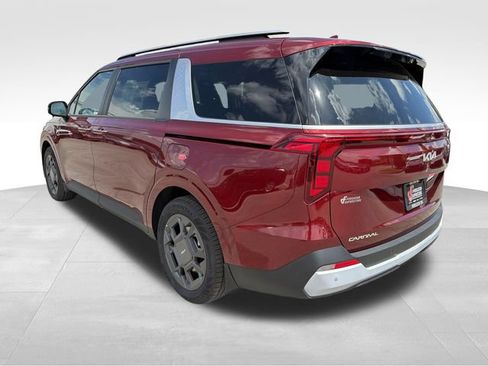 New 2026 Kia Carnival EX FWD image 5