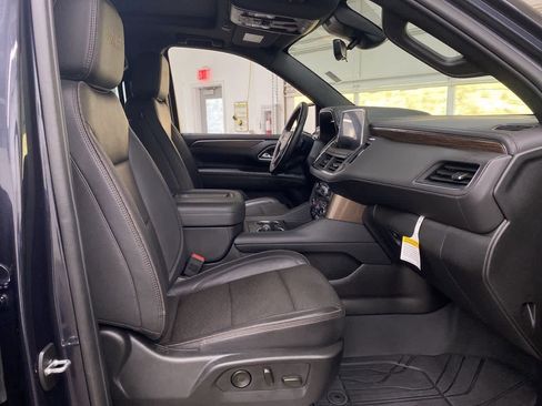 Used 2024 Chevrolet Tahoe High Country w/ Premium Package image 20