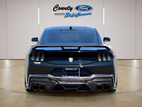 Used 2026 Ford Mustang Dark Horse RWD image 4
