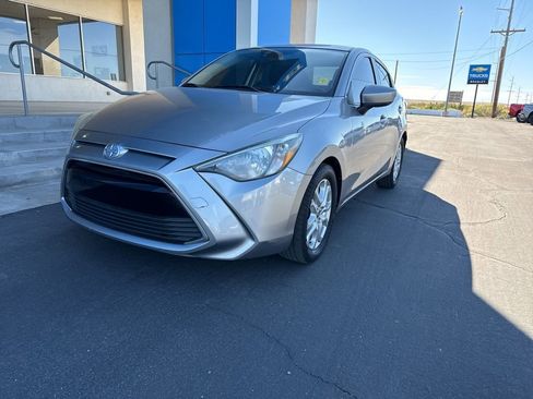 Used 2016 Scion iA image 12