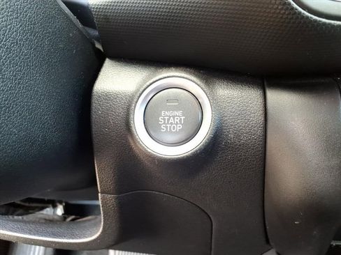 Used 2023 Hyundai Kona SEL image 14