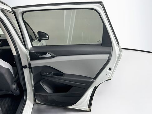 Used 2022 Volkswagen Taos S FWD image 27