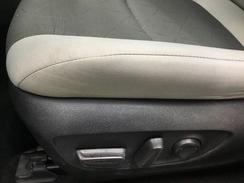 Used 2023 Toyota RAV4 XLE image 8