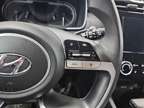 Used 2023 Hyundai Tucson SEL image 18