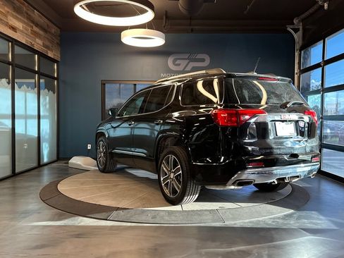 Used 2017 GMC Acadia Denali w/ Technology Package AWD/4WD image 5