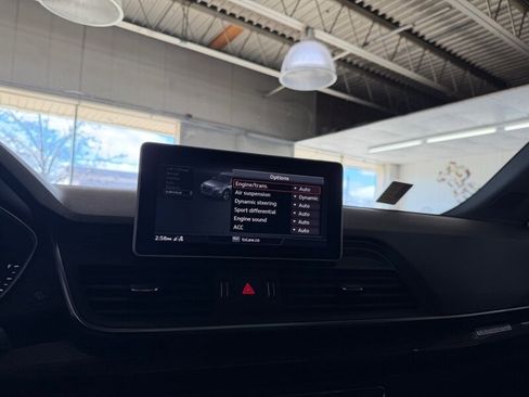 Used 2019 Audi SQ5 Prestige w/ Prestige Package image 26