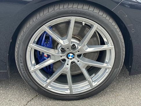 Used 2025 BMW M850i xDrive w/ Driving Assistance Package AWD/4WD image 11
