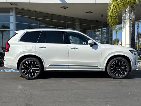 New 2026 Volvo XC90 T8 Plus image 6