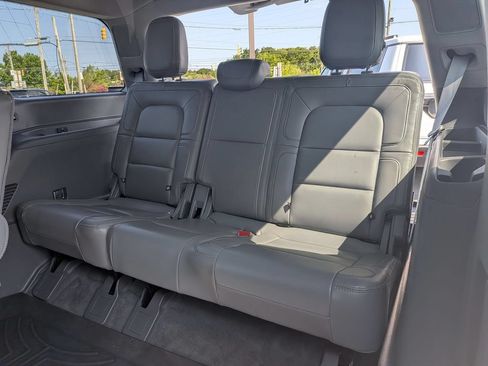 Used 2021 Lincoln Navigator Reserve AWD/4WD image 26
