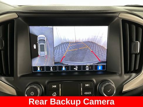 Certified 2024 GMC Terrain Denali w/ Denali Premium Package AWD/4WD image 4