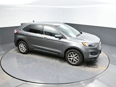 Used 2023 Ford Edge SEL image 23