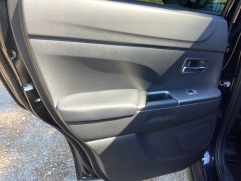 Used 2022 Mitsubishi Outlander Sport SE image 14