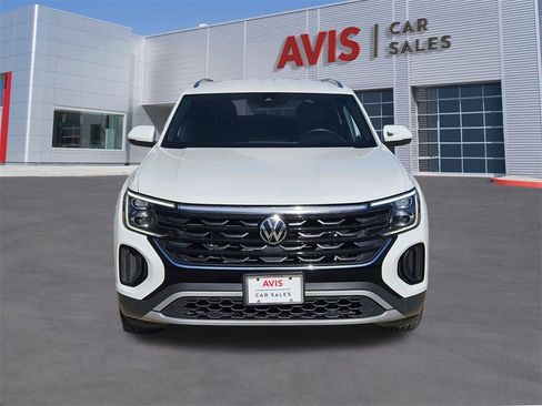 Used 2025 Volkswagen Atlas Cross Sport SE image 8