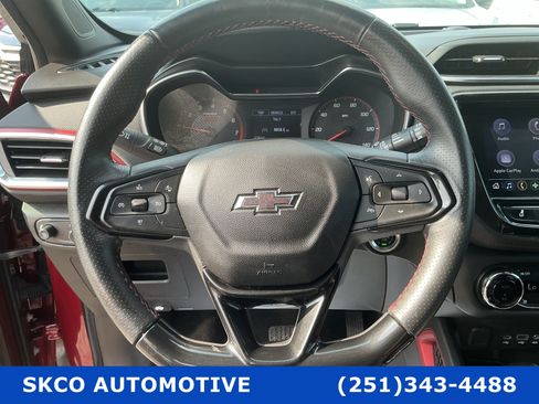 Used 2021 Chevrolet TrailBlazer RS w/ Convenience Package FWD image 19