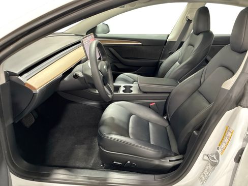 Certified 2023 Tesla Model 3 Standard Range RWD image 9