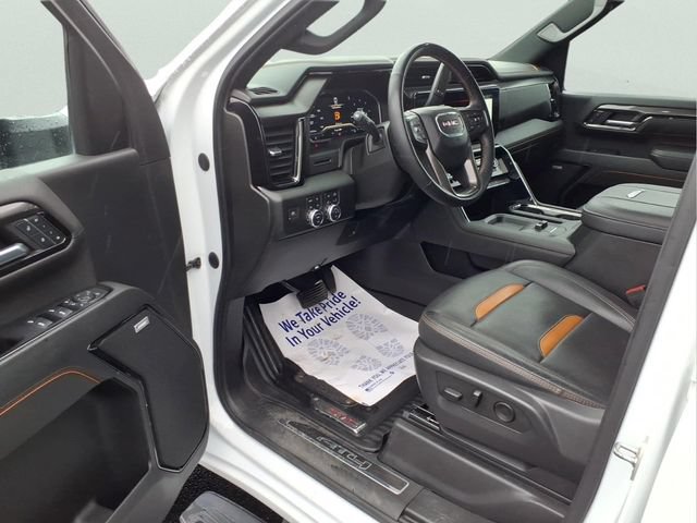 Used 2024 GMC Sierra 3500 AT4 w/ AT4 Preferred Package AWD/4WD image 9