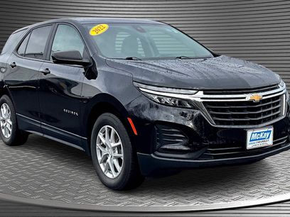 Used 2022 Chevrolet Equinox LS w/ LS Convenience Package