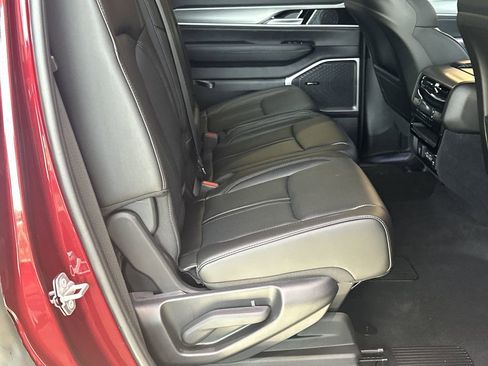 New 2026 Jeep Grand Wagoneer 2WD w/ 8-Passenger Seating Package image 13