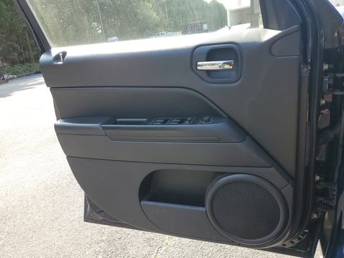 Used 2015 Jeep Patriot Sport w/ Power Value Group FWD image 29