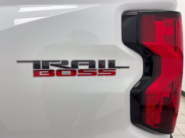 New 2026 Chevrolet Colorado Trail Boss AWD/4WD image 7