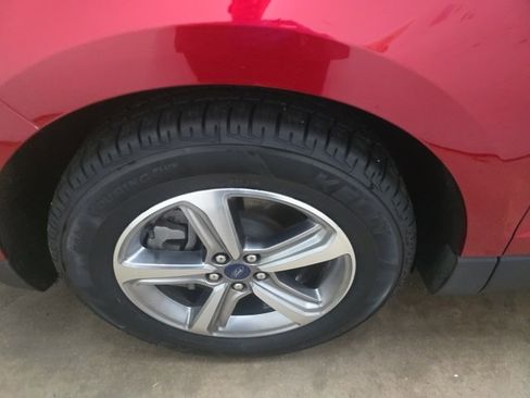 Used 2021 Ford Edge SEL w/ Convenience Package image 19