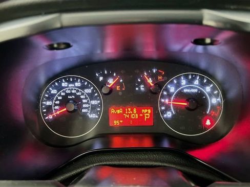 Used 2021 RAM ProMaster City Tradesman image 13