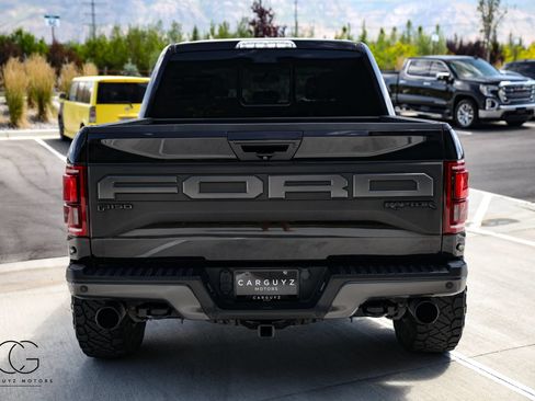 Used 2019 Ford F150 Raptor w/ Equipment Group 802A Luxury AWD/4WD image 12