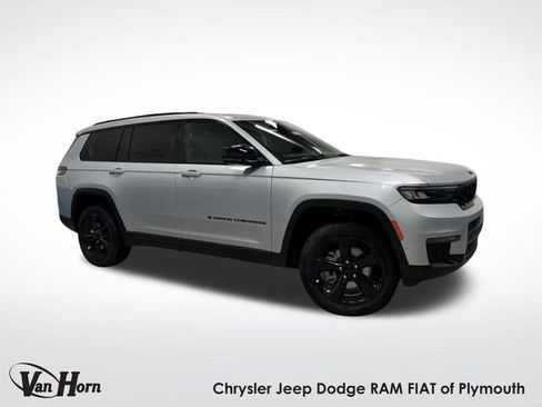 New 2025 Jeep Grand Cherokee L Limited w/ Luxury Tech Group II image 1