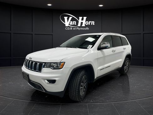 Used 2019 Jeep Grand Cherokee Limited AWD/4WD image 3