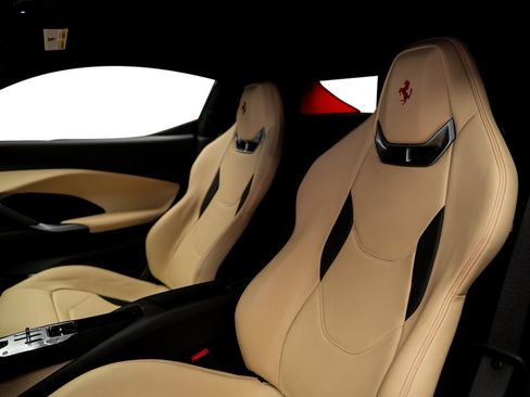 Used 2024 Ferrari 296 GTB RWD image 32