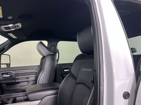 Used 2025 RAM 2500 Laramie image 23